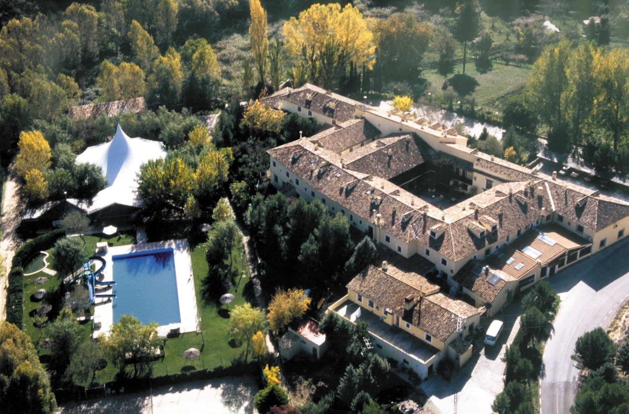 Hotel Resort Cueva Del Fraile Κουένκα Εξωτερικό φωτογραφία